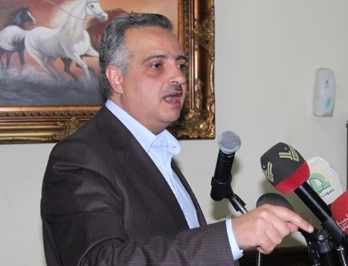 نائب لبناني ينفي إجراء مفاوضات مع الأسد حول السويداء نائب لبناني ينفي إجراء مفاوضات مع الأسد حول السويداء