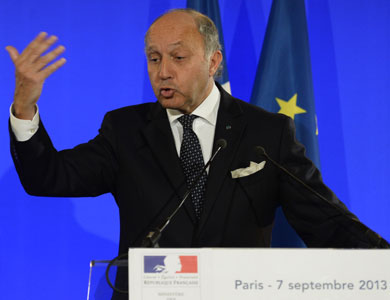 فابيوس: الدعم السياسي لأوروبا يكفي ولا حاجة لتعهد عسكري