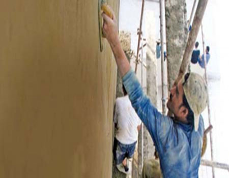 عامل يسقط من الطابق الخامس في مرج الحمام