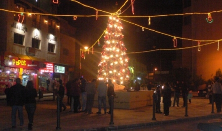 عجلون: الطوائف المسيحية تقتصر احتفالاتها على اقامة الصلوات