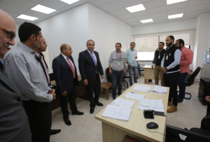الشواربة يؤكد على أهمية رفع مستوى وجودة الخدمة المقدمة للمواطنين الشواربة يؤكد على أهمية رفع مستوى وجودة الخدمة المقدمة للمواطنين