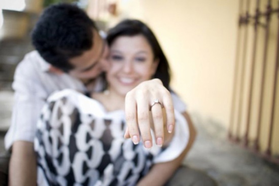 4 علامات تشير إلى أنها المرأة التي عليك أن تتزوجها