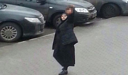 هذا ما حدث بالمربية التي جزّت رأس طفلة و طافت فيه بالشوارع! هذا ما حدث بالمربية التي جزّت رأس طفلة و طافت فيه بالشوارع!
