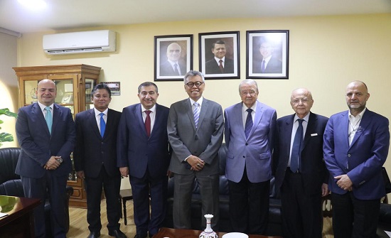 بحث التعاون الاقتصادي بين الاردن واندونيسيا بحث التعاون الاقتصادي بين الاردن واندونيسيا
