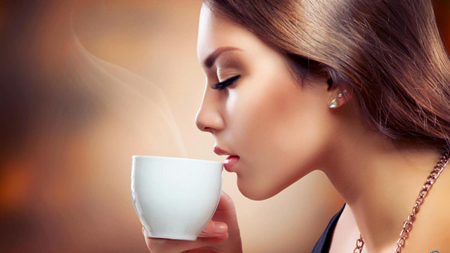 تناول القهوة مساء يؤخر نومك 40 دقيقة