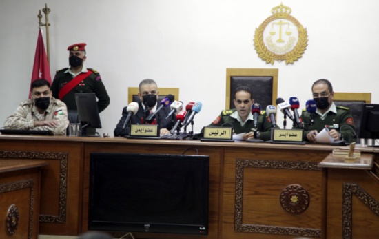 تفاصيل الحكم بالإعدام لعدد من المدانين في جريمة "فتى الزرقاء" تفاصيل الحكم بالإعدام لعدد من المدانين في جريمة "فتى الزرقاء"
