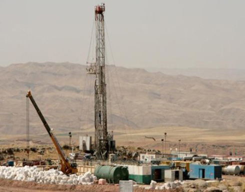 الكويت تنجح باعادة احياء 90 بئرا للنفط الكويت تنجح باعادة احياء 90 بئرا للنفط