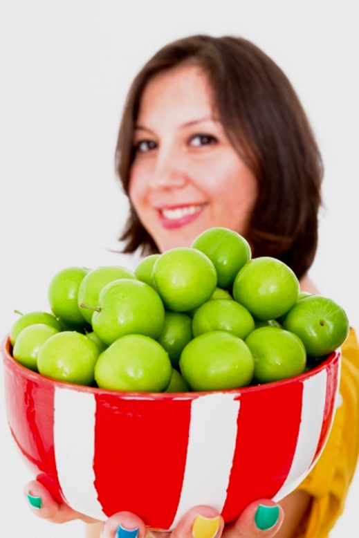 تحبون الكرز الأخضر؟ ننصحكم بالإكثار منه تحبون الكرز الأخضر؟ ننصحكم بالإكثار منه