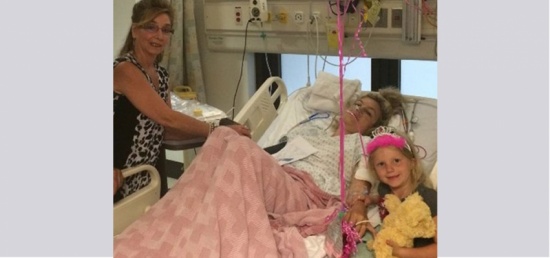 طفلة تنقذ عائلتها من الموت بعد حادث سيارة قاتل