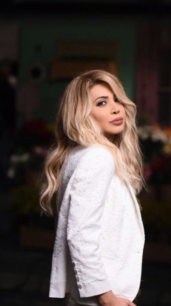 نوال الزغبي حافية القدمين ونحافتها حديث الجمهور! – بالصورة نوال الزغبي حافية القدمين ونحافتها حديث الجمهور! – بالصورة