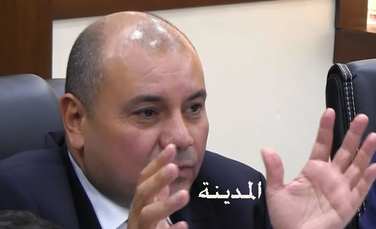 العودات يطالب النواب بالالتزام باجراءات السلامة العودات يطالب النواب بالالتزام باجراءات السلامة
