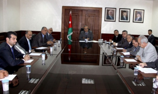 لجنة لدراسة المسائل المتعلقة بعلاج مرضى الكلى بالمستشفيات الخاصة