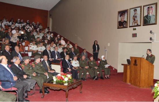 افتتاح فعاليات المؤتمر الدولي الثالث للباطنية في مدينة الحسين الطبية افتتاح فعاليات المؤتمر الدولي الثالث للباطنية في مدينة الحسين الطبية