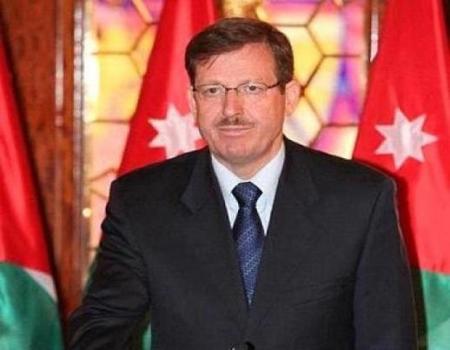 الشياب : سيتم اصلاح المراكز الصحية واتمام النقص فيها