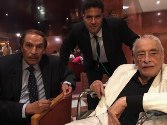 جميل راتب على كرسي بعجل في مهرجان قرطاج – بالصورة جميل راتب على كرسي بعجل في مهرجان قرطاج – بالصورة