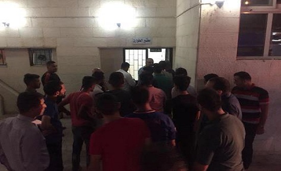 السلطيون يهبون للتبرع بالدم السلطيون يهبون للتبرع بالدم