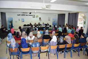 قسم اللغة الإنجليزية وآدابها في جامعة اربد الأهلية يعقد لقاءً مع طلبة القسم