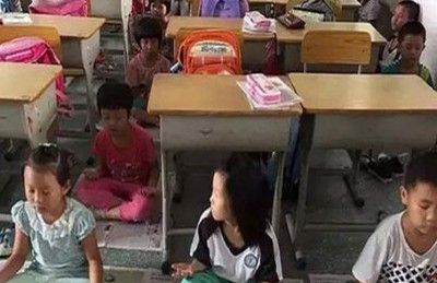 مدرسة صينية ترفع شعار: لا قيلولة للطلاب مدرسة صينية ترفع شعار: لا قيلولة للطلاب