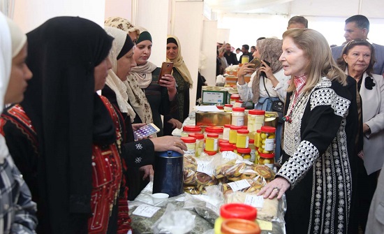 الصندوق الهاشمي لتنمية البادية الاردنية ينظم مهرجان السمن والجميد الخامس الصندوق الهاشمي لتنمية البادية الاردنية ينظم مهرجان السمن والجميد الخامس