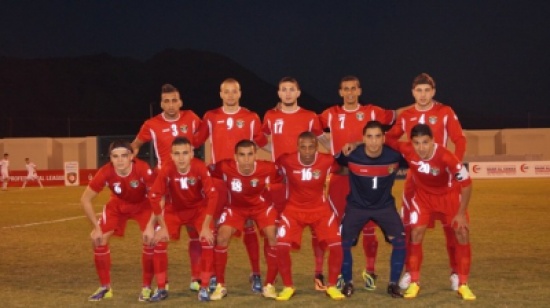 المنتخب الرديف يتدرب بصفوف مكتملة استعدادا لكأس اسيا