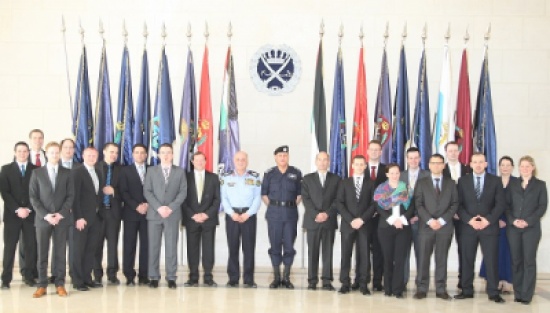 الطوالبه يلتقي وفدا من ضباط الشرطة الألمانية