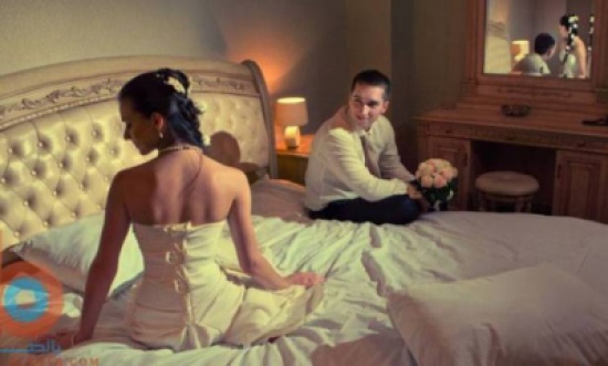 وهكذا عاقبهما عندما اكتشفتا الحقيقة