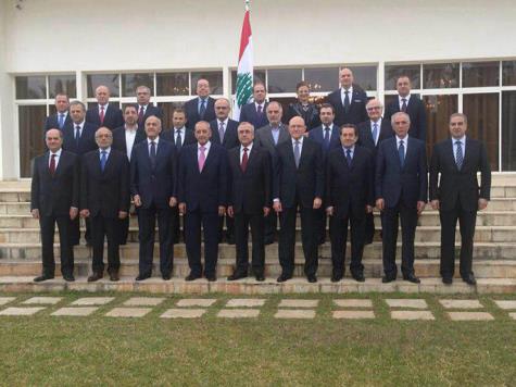 ولادة حكومة لبنانية بعد أشهر من الانتظار