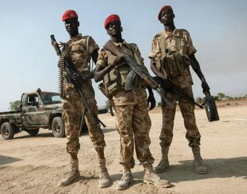 وصول قوة عسكرية سودانية إلى عدن وصول قوة عسكرية سودانية إلى عدن