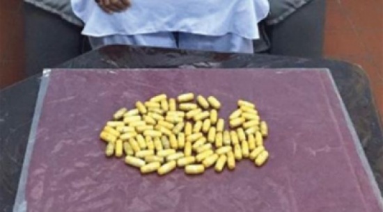 إحباط تهريب مخدرات بأحشاء مسافرين في مطار جدة إحباط تهريب مخدرات بأحشاء مسافرين في مطار جدة