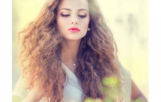 كريم الأساس والمرطِّب لمنع التشققات كريم الأساس والمرطِّب لمنع التشققات