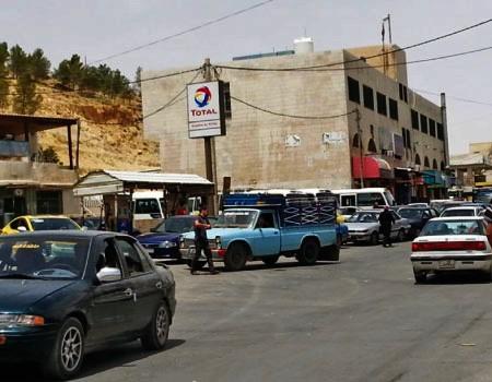 غرفة تجارة الطفيلة تدعو للالتزام بالتسعيرة وتوفير المواد الغذائية