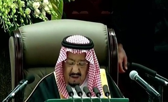 الملك سلمان: إيران تثير الفوضى والخراب في المنطقة الملك سلمان: إيران تثير الفوضى والخراب في المنطقة