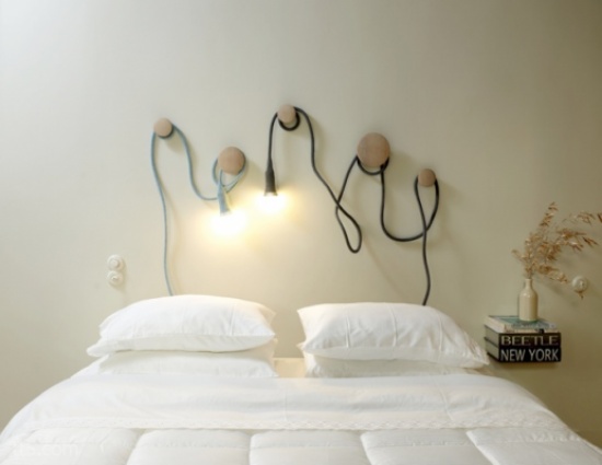 بالصور..  ديكورات بجانب سرير غرفة النوم