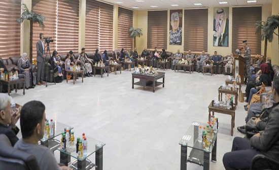 قوات الدرك تحتفي بأمهات الشهداء قوات الدرك تحتفي بأمهات الشهداء