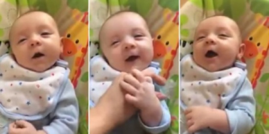 شاهد.. رضيع يتكلم في الأسبوع السابع