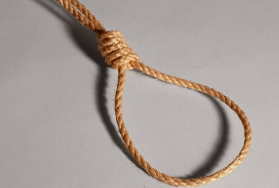 فتاة تنهي حياتها شنقاً في جرش