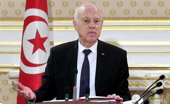 سعيد : يجب التزام مؤسسات الدولة التونسية بالحياد التام في يوم الاستفتاء سعيد : يجب التزام مؤسسات الدولة التونسية بالحياد التام في يوم الاستفتاء