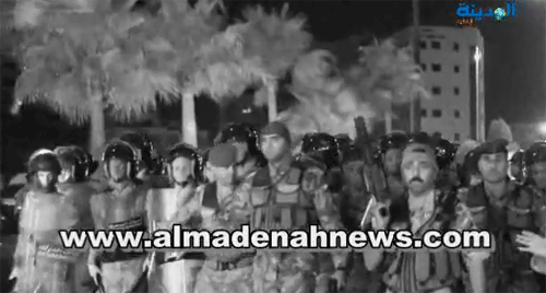 شاهدوا كيف انتقلت قوات الدرك من دوار الداخلية لدوار فراس في الحسين ( فيديو حصري ) شاهدوا كيف انتقلت قوات الدرك من دوار الداخلية لدوار فراس في الحسين ( فيديو حصري )