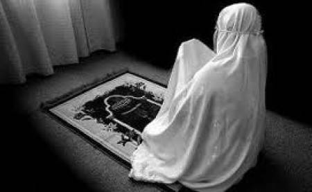 فيديو : حكم من زوج ابنته لرجل لا يصلي