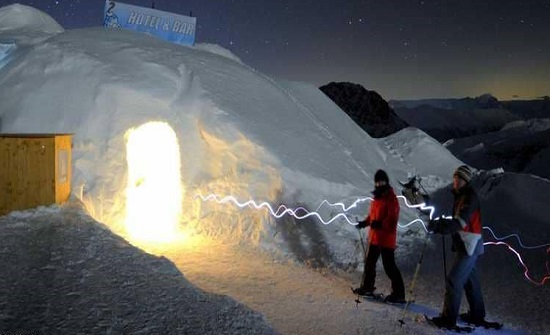 فيسبوك يغزو الإسكيمو