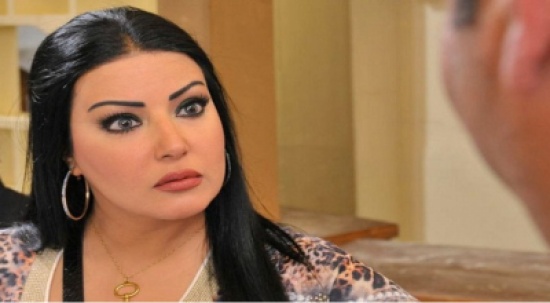 سمية الخشاب تنفي شائعة زواجها السري سمية الخشاب تنفي شائعة زواجها السري