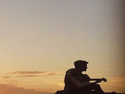 النجمة التركية بيرين سات تغازل زوجها بصورة جديدة