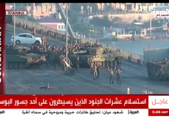 استسلام جنود الجيش التركي بعد فشل الانقلاب على الحكومة (صور)