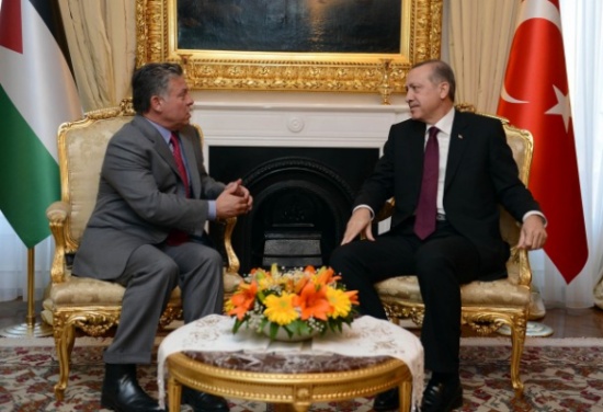الملك يبحث مع اردوغان الانتهاكات الإسرائيلية في المسجد الأقصى الملك يبحث مع اردوغان الانتهاكات الإسرائيلية في المسجد الأقصى