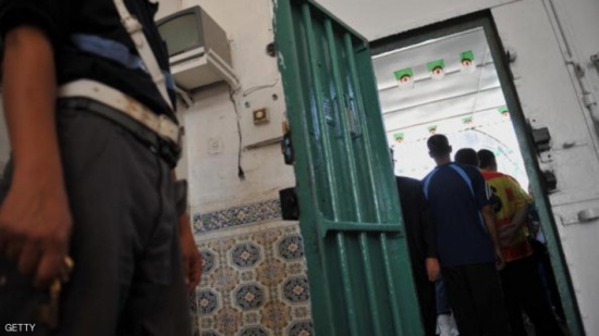 وفاة السيدة الجزائرية التي قتلت طفليها وفاة السيدة الجزائرية التي قتلت طفليها