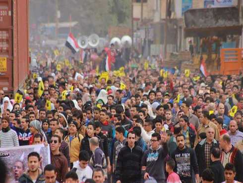 مظاهرات بجمعة شعارها "صمود حرائر مصر" مظاهرات بجمعة شعارها "صمود حرائر مصر"