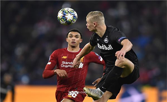 دورتموند يفجر مفاجأة بضم هالاند رسميا