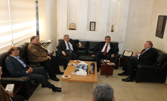 "عمان العربية" و"حوارات عمان" بصدد تعزيز التعاون في مجالات البحث العلمي والمباردات المجتمعية