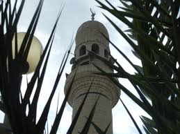 أوقاف الكرك تزود المساجد بأئمة وتبدأ باقامة المجالس العلمية