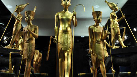 مصر تقاطع متحفا بريطانيا باع تمثالا فرعونيا مصر تقاطع متحفا بريطانيا باع تمثالا فرعونيا